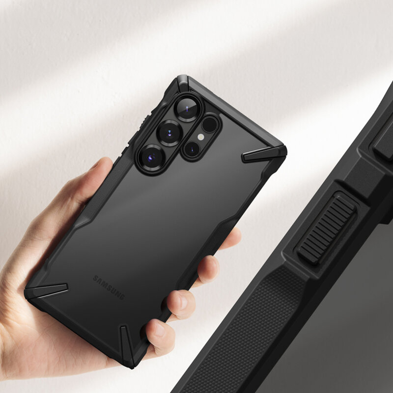Husa Samsung Galaxy S25 Ultra Ringke Fusion X, negru