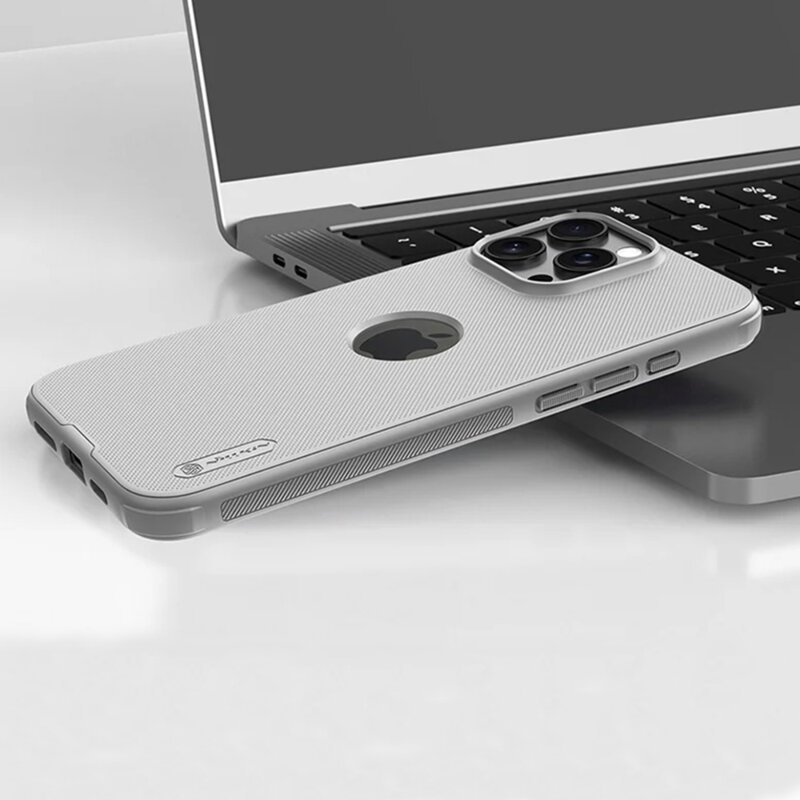 Husa iPhone 16 Pro Nillkin Super Frosted Shield Pro, decupaj sigla, gri