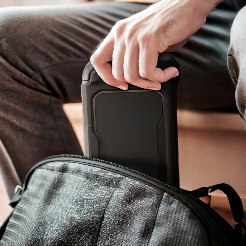 Husa Nintendo Switch 2 cu lanyard Spigen Rugged Armor, negru