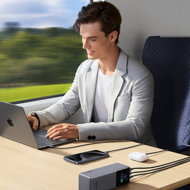 Baterie externa Fast Charge ecran LED, 25000mAh Ugreen, 35525B