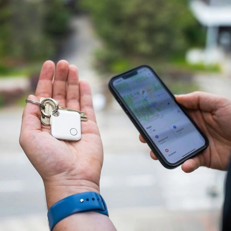 [Pachet 2x] Breloc inteligent cu localizare GPS Fixed, alb si negru