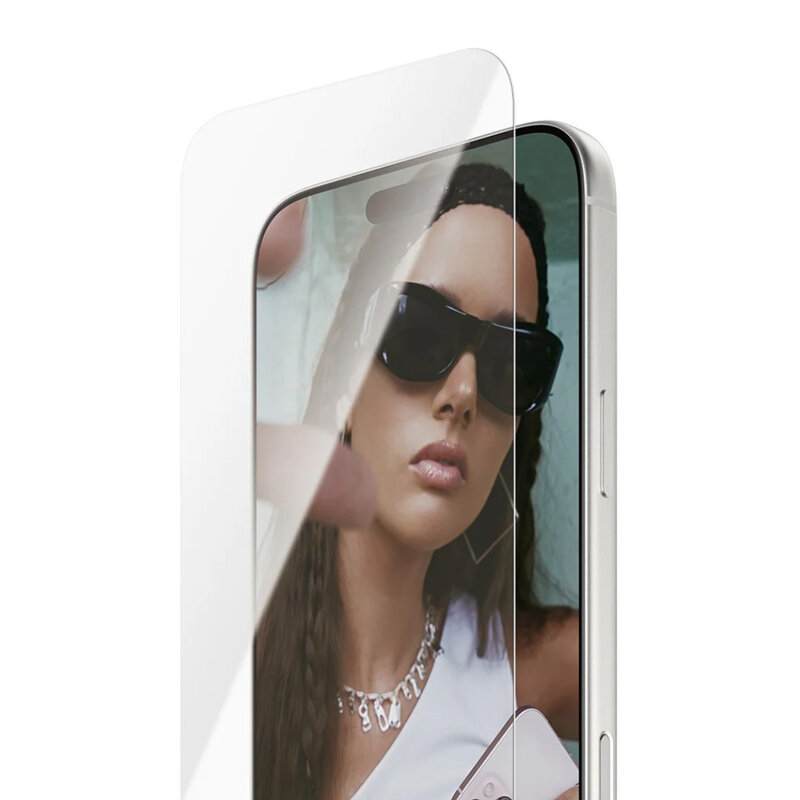 Folie iPhone 17 Pro Max SAFE. by PanzerGlass® Ultra-Wide Fit w. EasyAligner, transparenta
