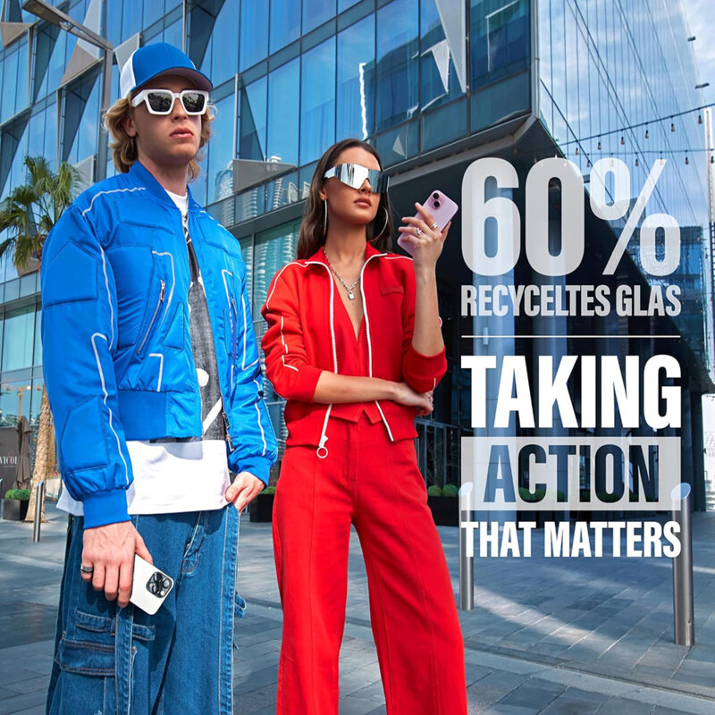 Folie iPhone 16 Pro Max mata gaming PanzerGlass® Ultra-Wide Fit, negru