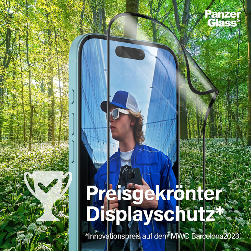 Folie iPhone 16 Pro PanzerGlass® Ultra-Wide Fit EyeCare, negru