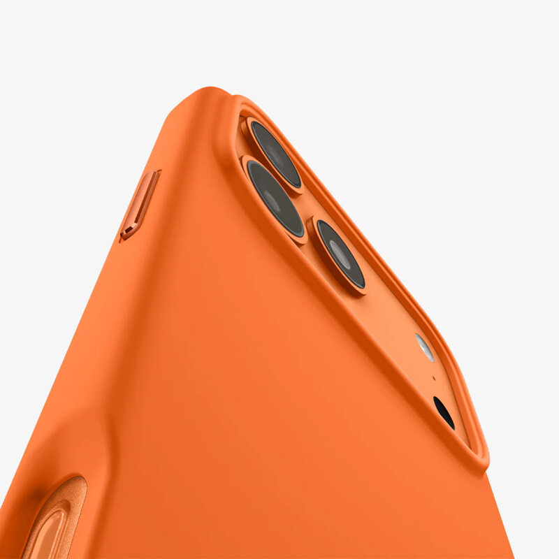 Husa iPhone 17 Pro Max Spigen Silicone Fit MagSafe, portocaliu