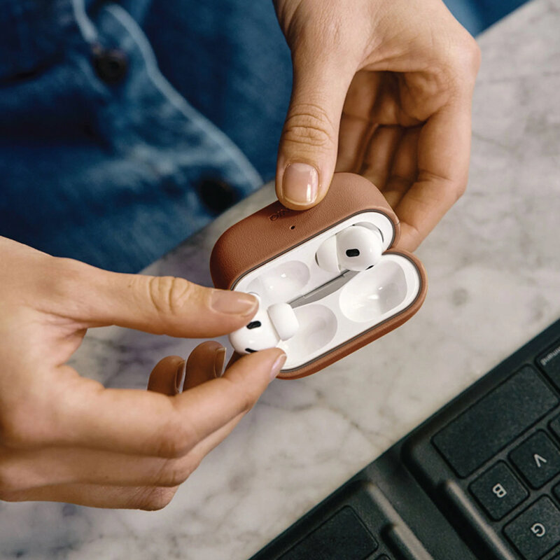 Husa AirPods Pro 3 UNIQ Lyden Vex Series, maro