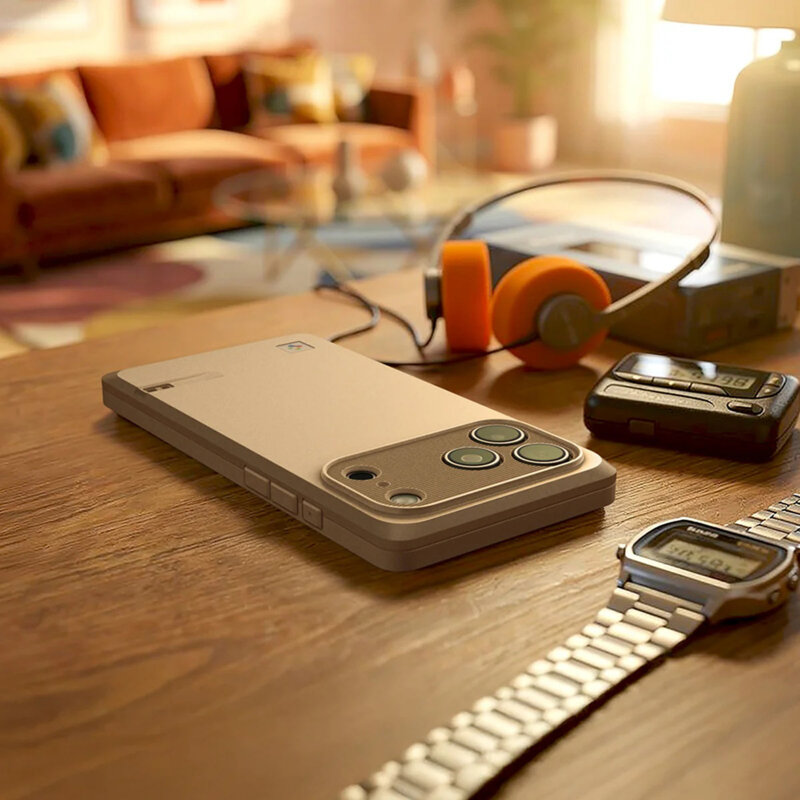 Husa iPhone 17 Pro Spigen Classic LS MagFit, bej