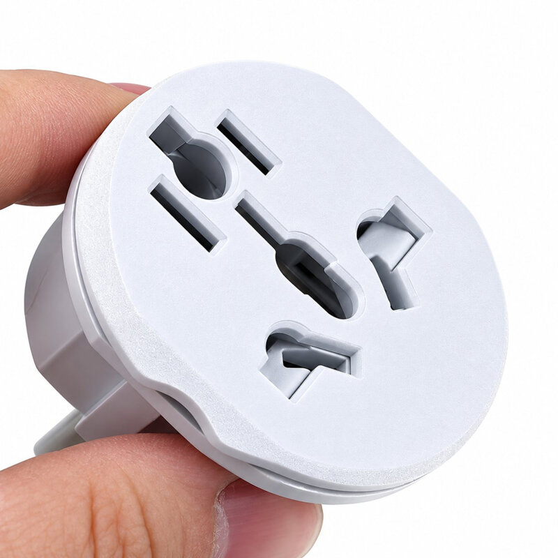 Adaptor priza universal pentru calatorie Techsuit, gri, C529