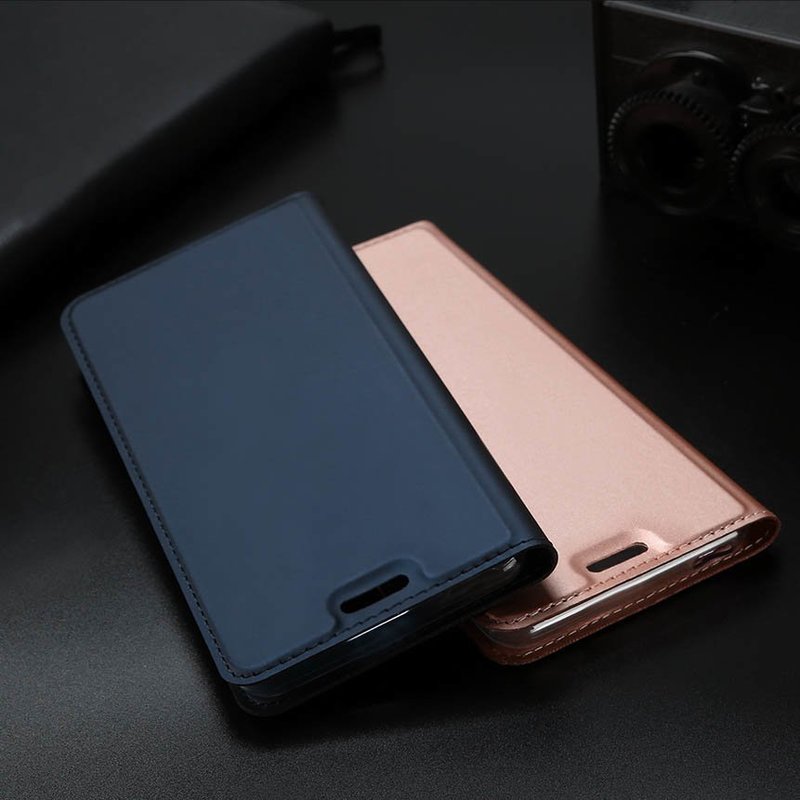 Husa Sony Xperia L3 Dux Ducis Flip Stand Book - Albastru