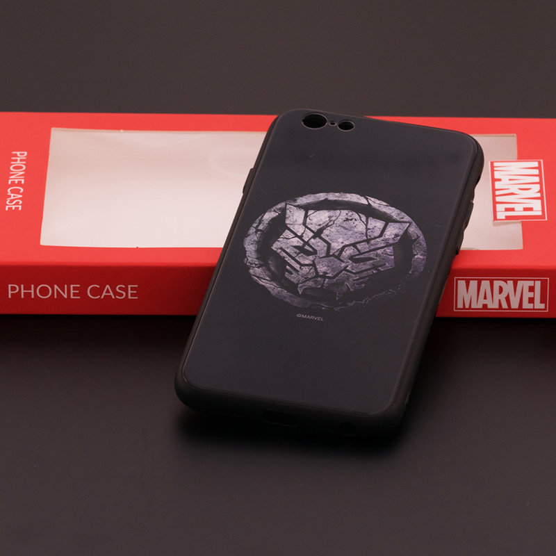 Husa iPhone 6 / 6S Premium Glass Cu Licenta Marvel - Black Panther Logo