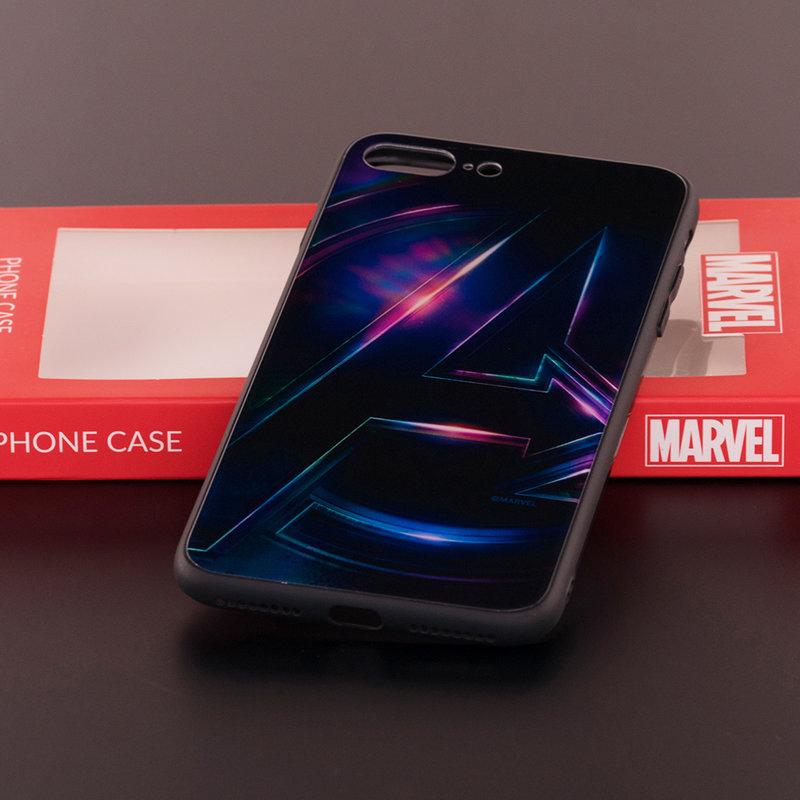Husa iPhone 8 Plus Premium Glass Cu Licenta Marvel - Avengers Signature
