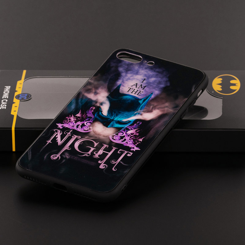 Husa iPhone 8 Plus Premium Glass Cu Licenta DC Comics - Night Knight Batman