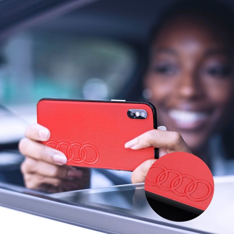 Bumper iPhone 7 Audi - Rosu TPUPCIP8-TT/D1-RD