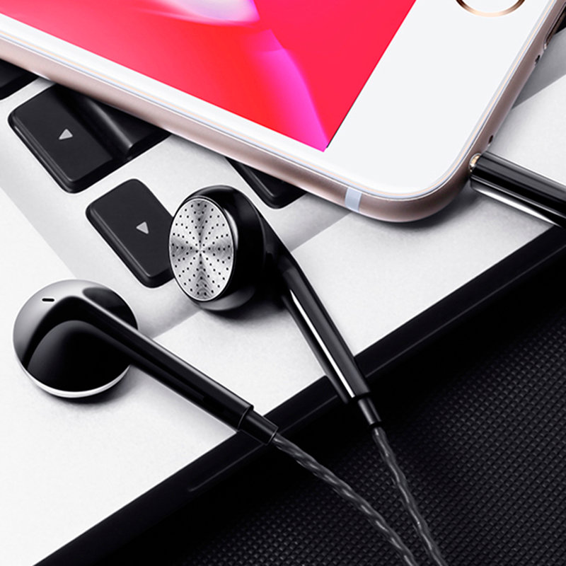 Casti In-Ear Cu Microfon USAMS EP-20 Flat-ear Perfume Earphone Wire 3.5mm - US-SJ190 - Black