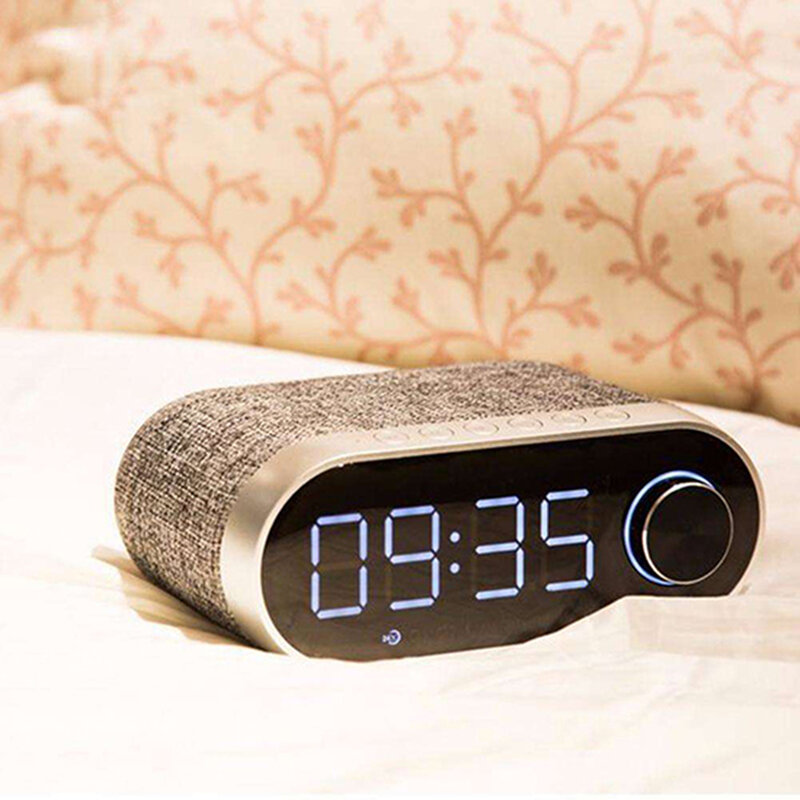 Boxa Portabila Remax Bluetooth Wireless With Alarm Clock/LED - RB-M26 - Silver