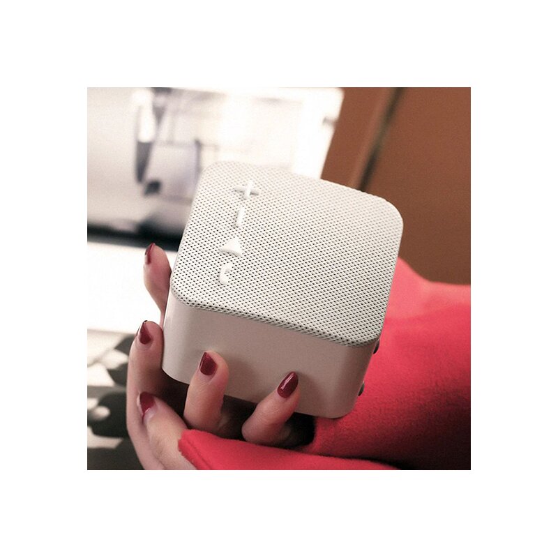 Boxa Portabila Remax Fabric Bluetooth Wireless Din Material Textil - RB-M18 - White