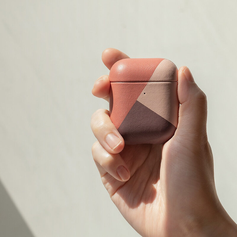 Husa Apple Airpods Native Union Marquetry Leather Case Piele Naturala Italiana Premium Fabricata Manual - Black