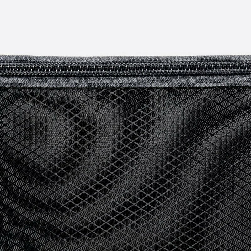 Husa Alergare Tripple Zip Belt Bag Ultimate Running With Headphone Outlet Tip Curea Borseta Universala - Black