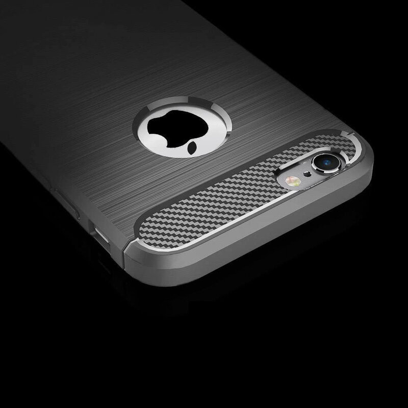 Husa iPhone 6, 6S Techsuit Carbon Silicone cu decupaj sigla, negru