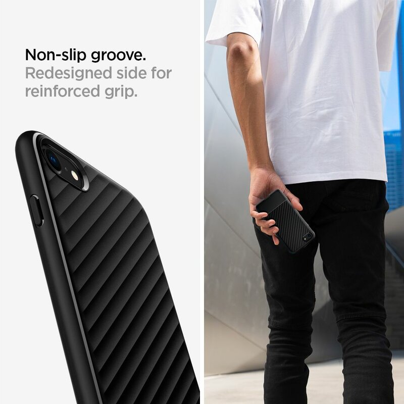 Husa iPhone 7 Spigen Core Armor - Matte Black