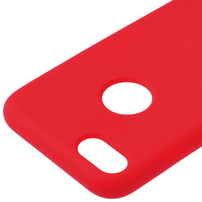 Husa iPhone 8 Silicon Soft Touch Cu Decupaj Sigla - Rosu