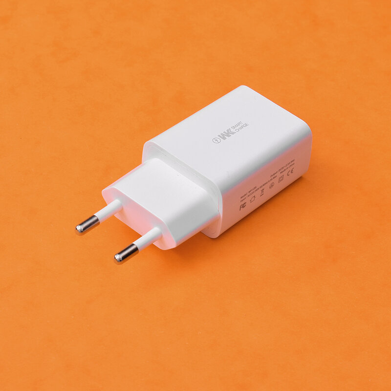 Incarcator Priza WK Design WP-U56 Incarcare Rapida 2xUSB Universal 2.0A - Alb