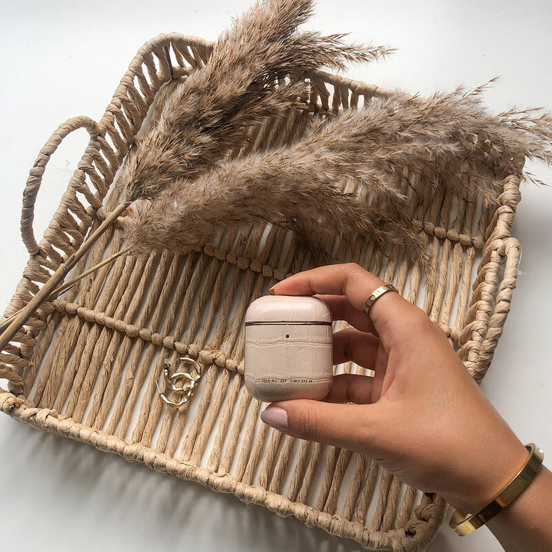 Husa Apple Airpods iDeal of Sweden Din Piele Sintetica Premium - Desert Python