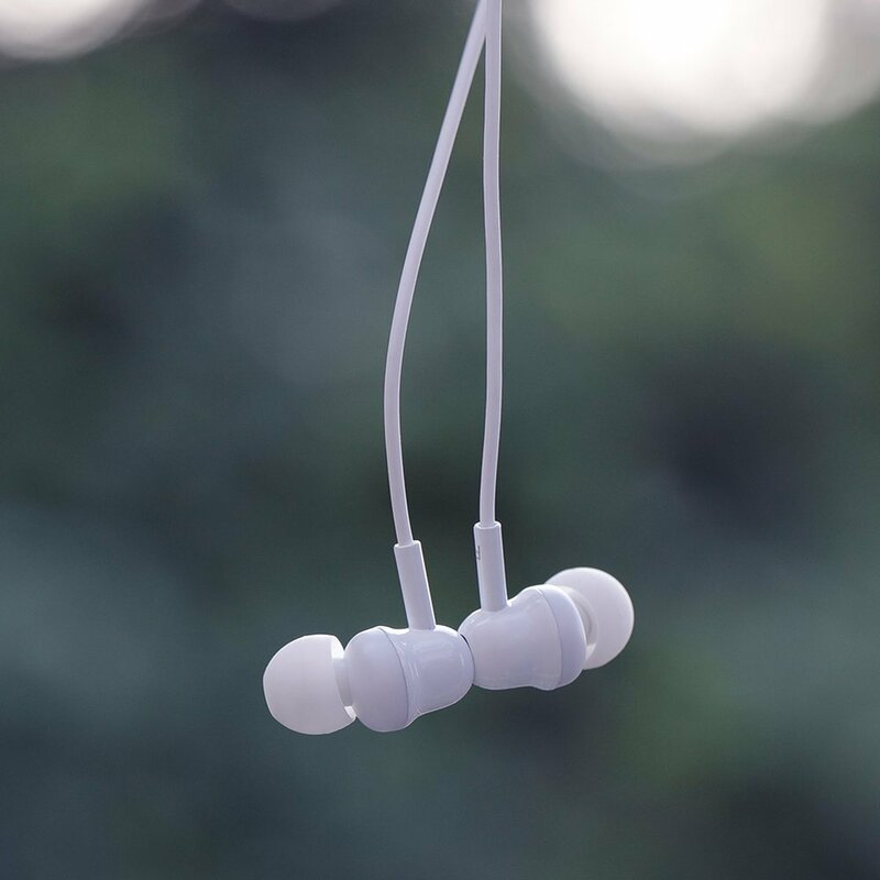 Casti In-Ear Nillkin Soulmate E4 Wireless Cu Bluetooth Si Suport Pentru Gat - Rosu