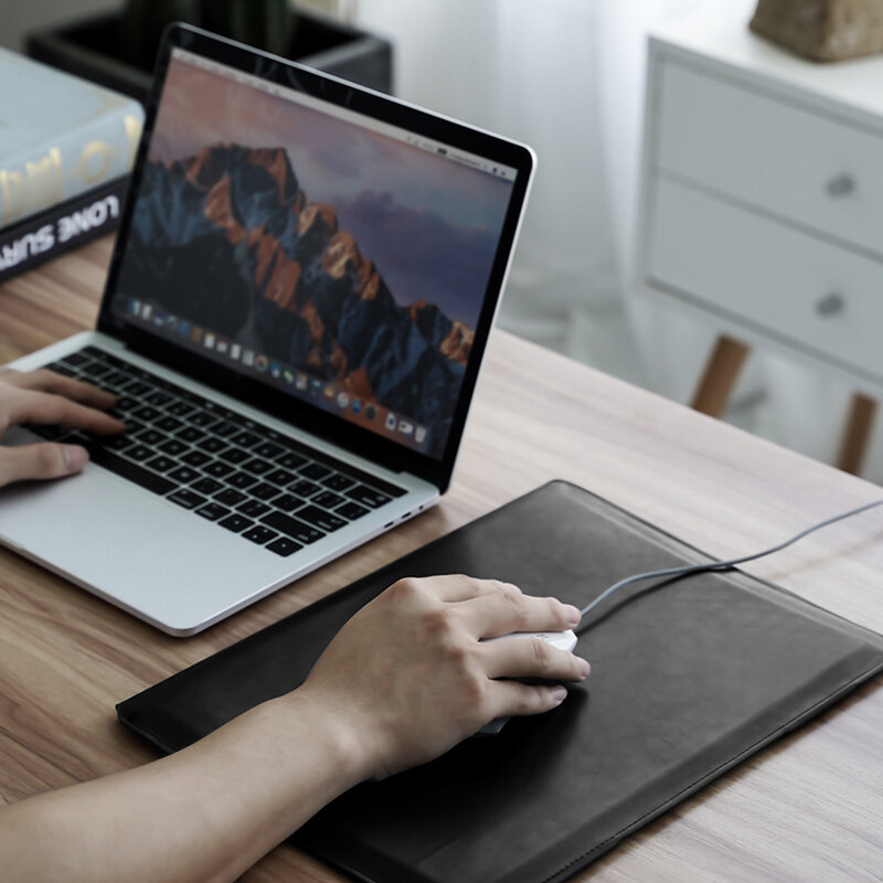 Husa Macbook Pro 15.4