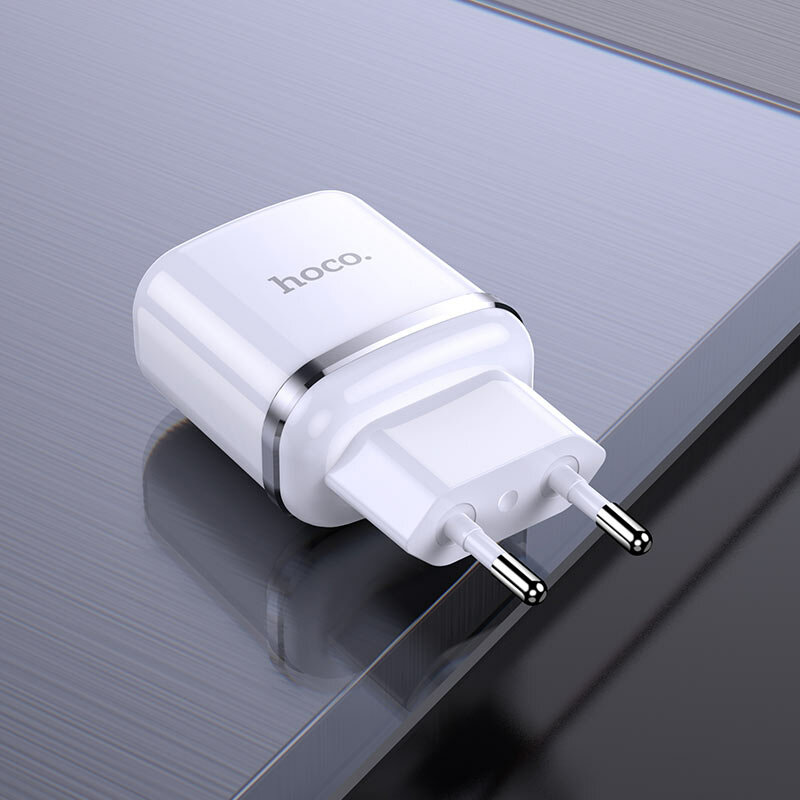 Incarcator Priza Hoco N4 2xUSB Cu Incarcare Rapida Si Cablu Lightning 1m - 2.4A - Alb
