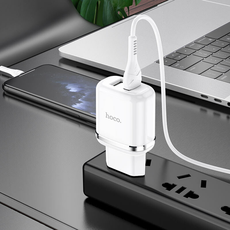 Incarcator Priza Hoco N4 2xUSB Cu Incarcare Rapida Si Cablu Lightning 1m - 2.4A - Alb
