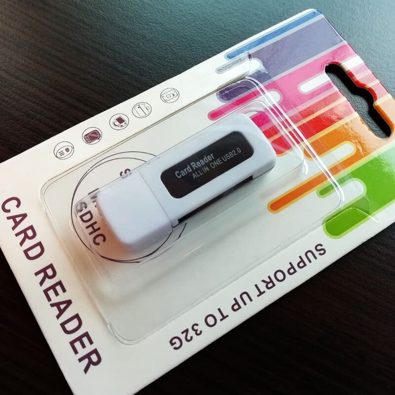 Card Reader Titanium All In One SDHC, SD, MMC, Micro SD, TF, USB 2.0 - Alb