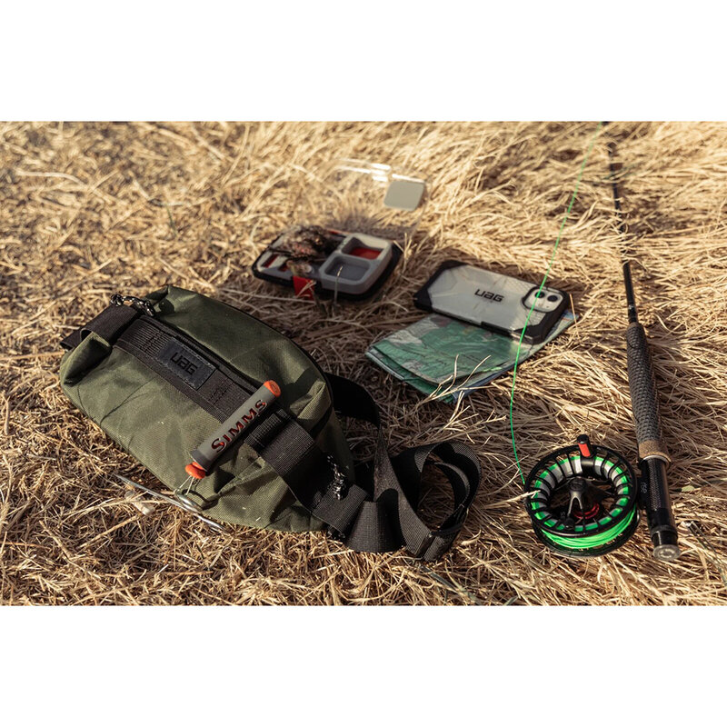 Borseta sport de umar, piept, brau UAG, impermeabila, 2 buzunare, negru