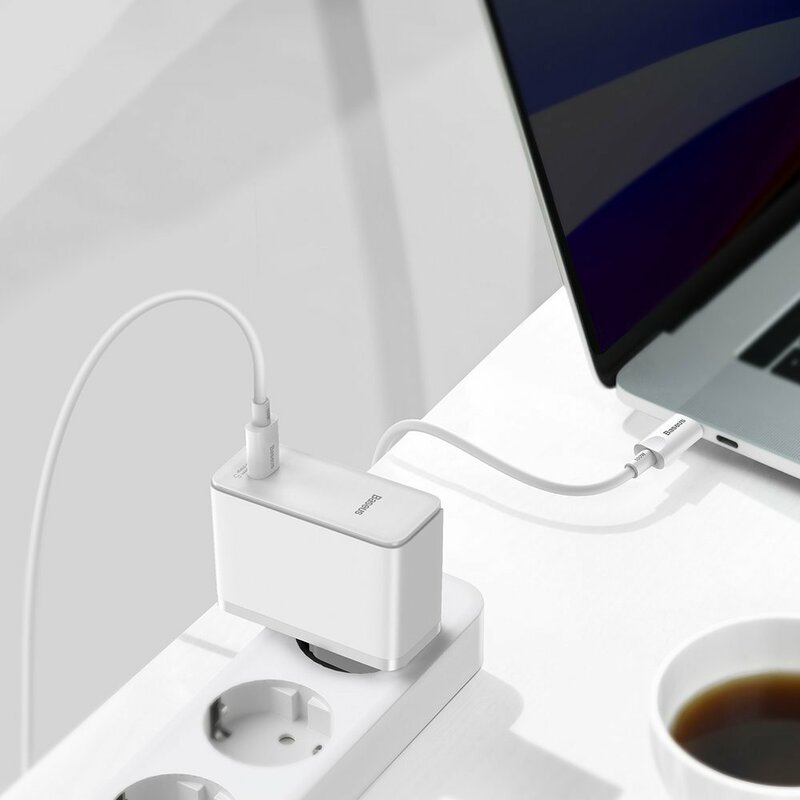 Incarcator Quick Charge 5 GaN2 + cablu USB-C Baseus 100W, alb, TZCCGAN-L02