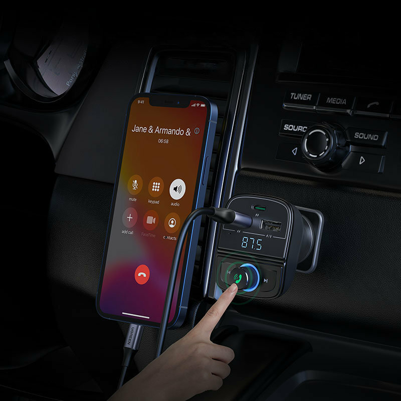 Modulator Bluetooth auto FM Ugreen 2x USB, Type-C, MicroSD, negru, 80910