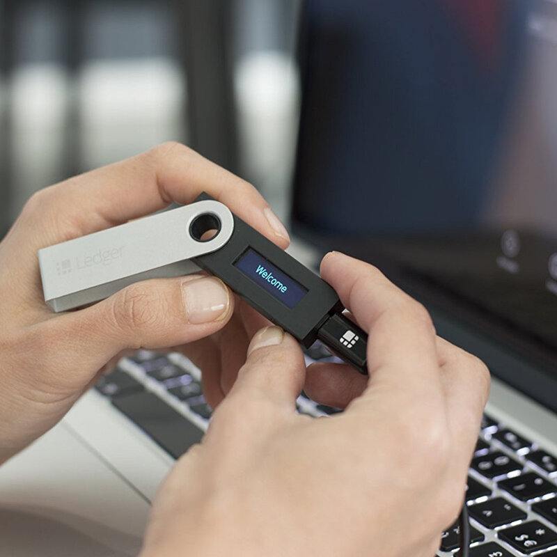 Portofel criptomonede Ledger Nano S pentru Bitcoin, Ethereum, Polkadot