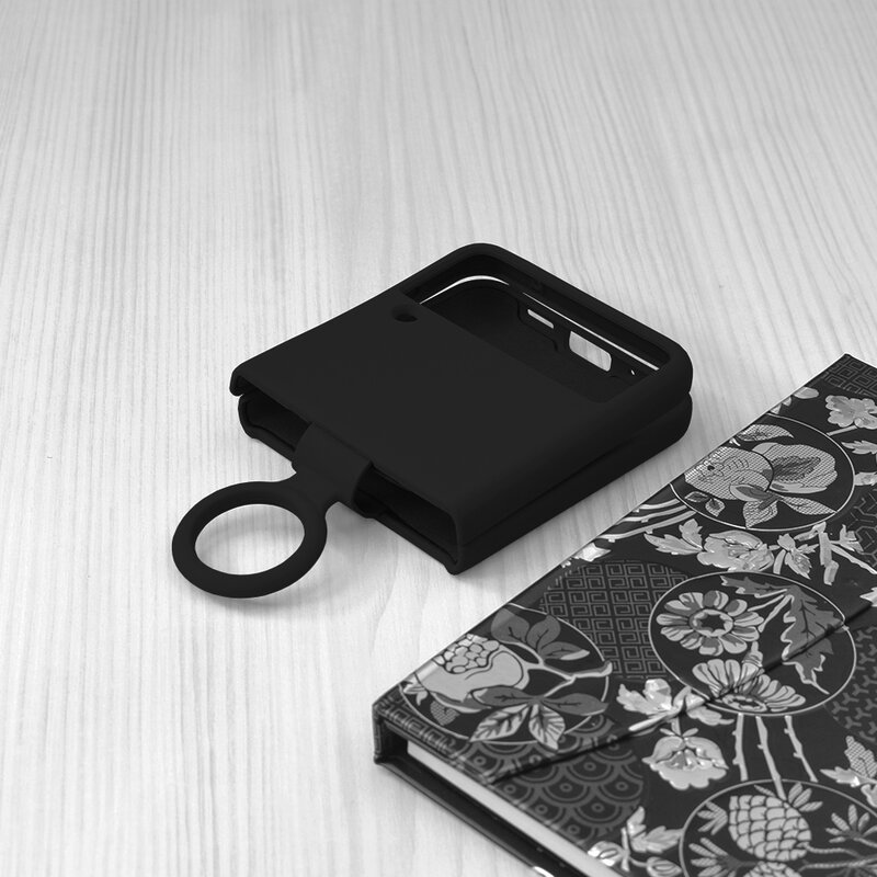 Husa Samsung Galaxy Z Flip3 5G Techsuit Soft Edge Silicone, negru