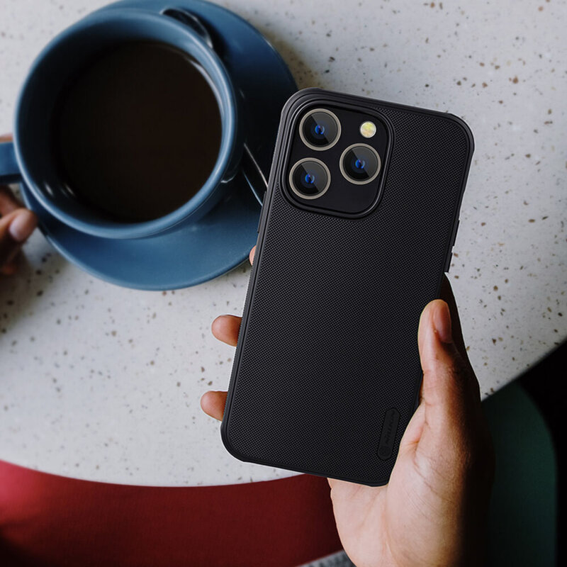 Husa iPhone 14 Pro Nillkin Super Frosted Shield Pro, negru