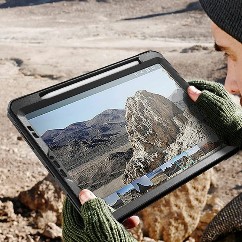 Husa iPad Pro 11 (2022) Supcase Unicorn Beetle Pro, negru