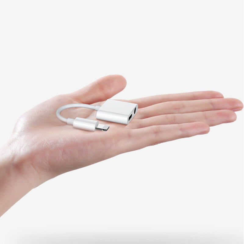 Adaptor audio mufa Jack iPhone JoyRoom, 1.5A, alb, S-Y104