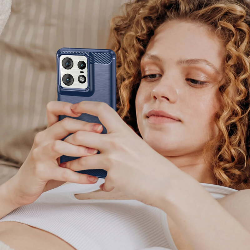 Husa Motorola Edge 50 Pro Techsuit Carbon Silicone, negru